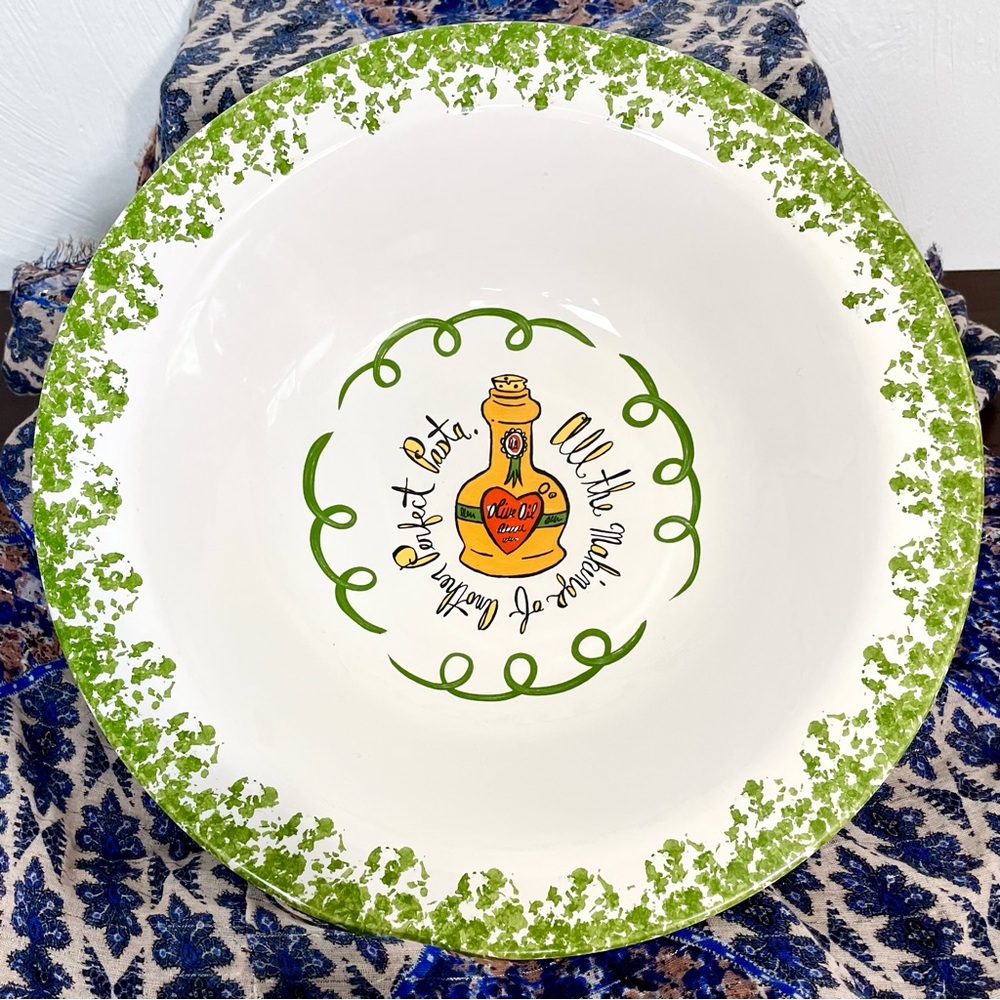 Bath & Body Works green Spongeware ceramic XL pasta dish Italian bowl